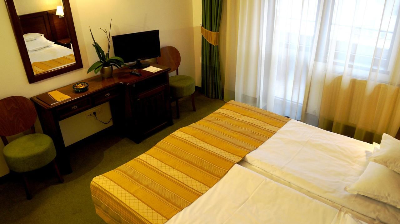 Отель Hotel Residenz Сучава-7